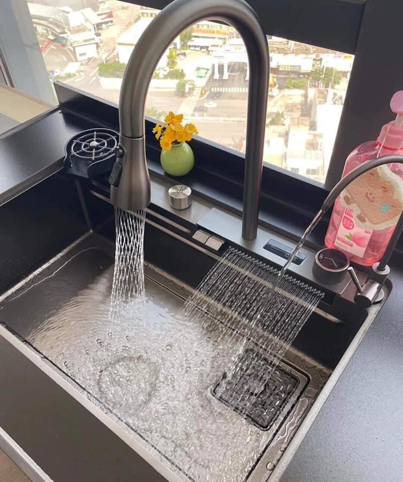 Modern design mirror